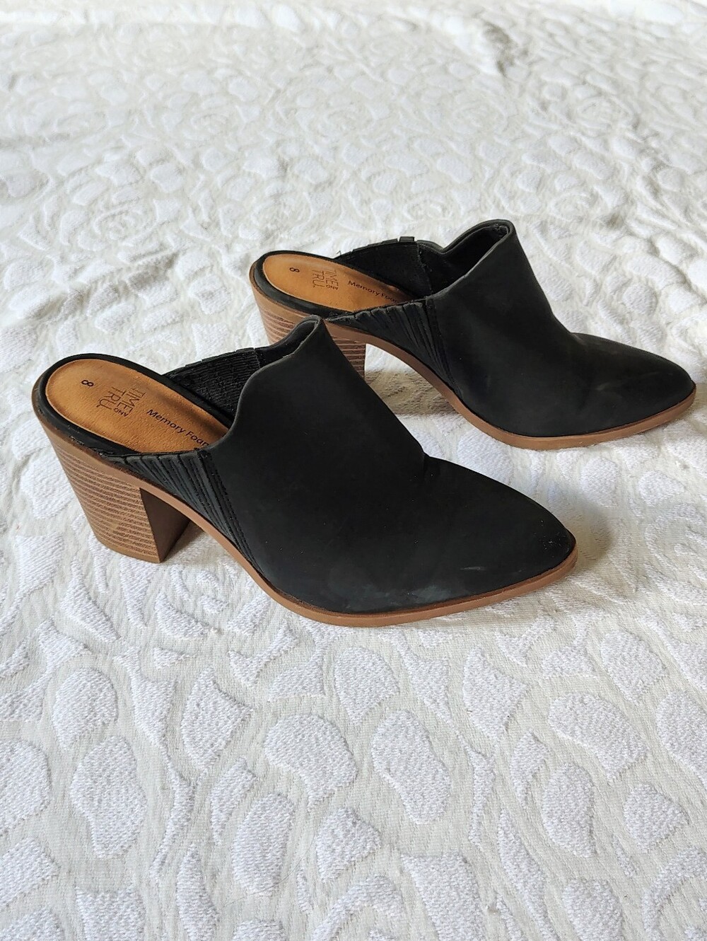 Time and Tru Stacked Heel Black Slip-On Mules 8